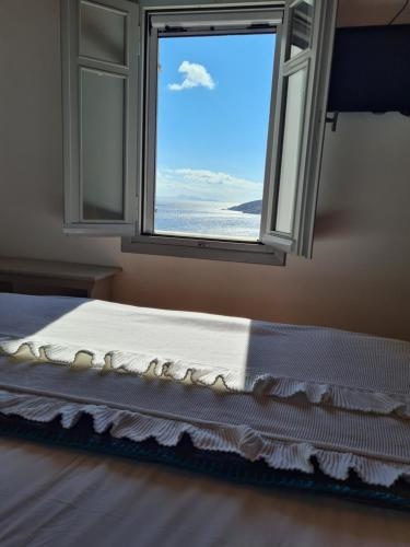 Asteroskoni Of Serifos