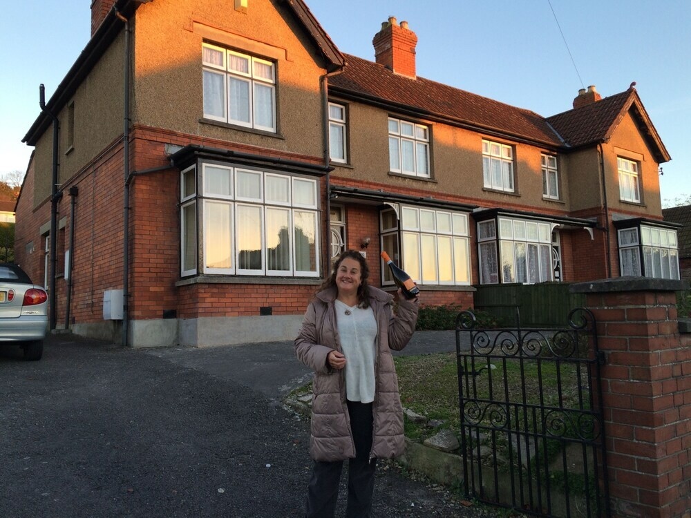 10 Bedroom Home In Glastonbury Beautiful Garden