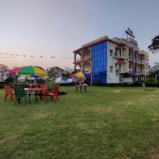 Puja International Hotel