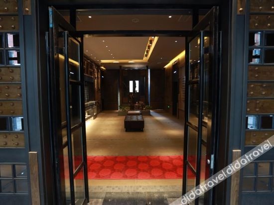 Yuerong Boutique Hotel (Liaoyang University of Technology)