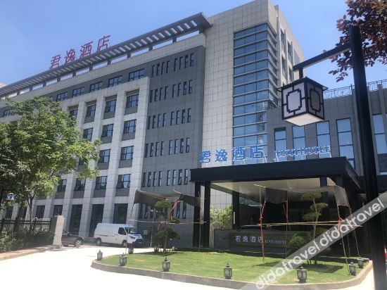 Junyi Hotel