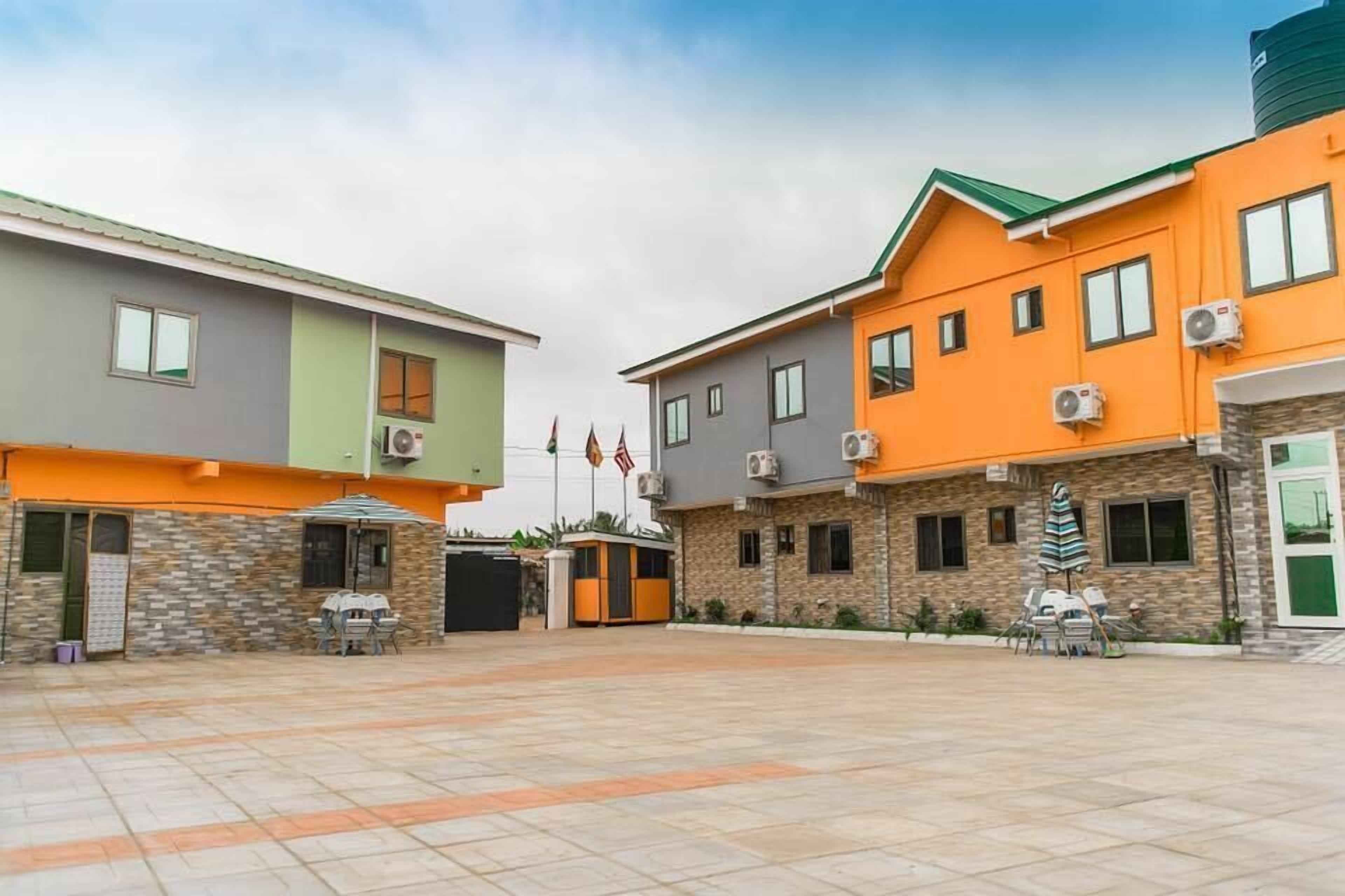 Ask Ameh Hotel