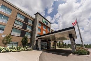 Holiday Inn Express & Suites Welland