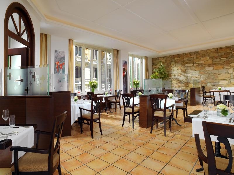 Neues Schloss Privat Hotel Zurich, Autograph Collection