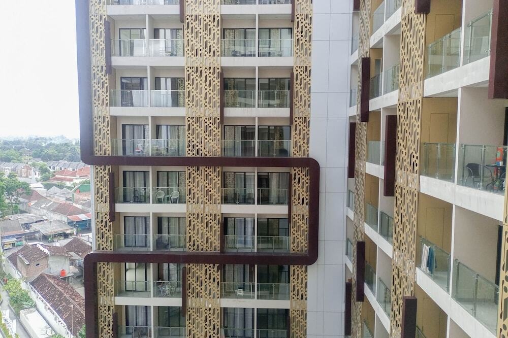 Nice Studio At Patraland Amarta Apartment