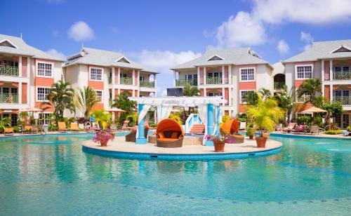 Bay Gardens Beach Resort and Spa