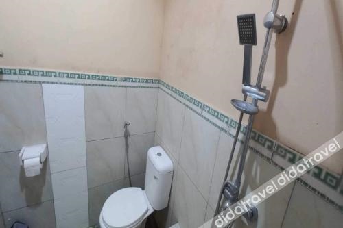 OYO 93011 Hotel Griya Lestari Pati 2