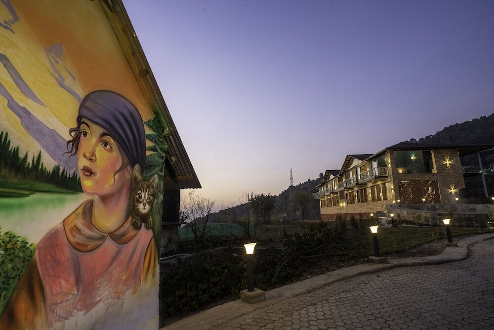 Infinitea Retreat Bir