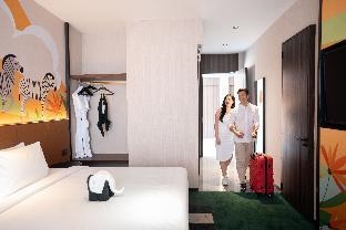 Monkeys Canopy Resort