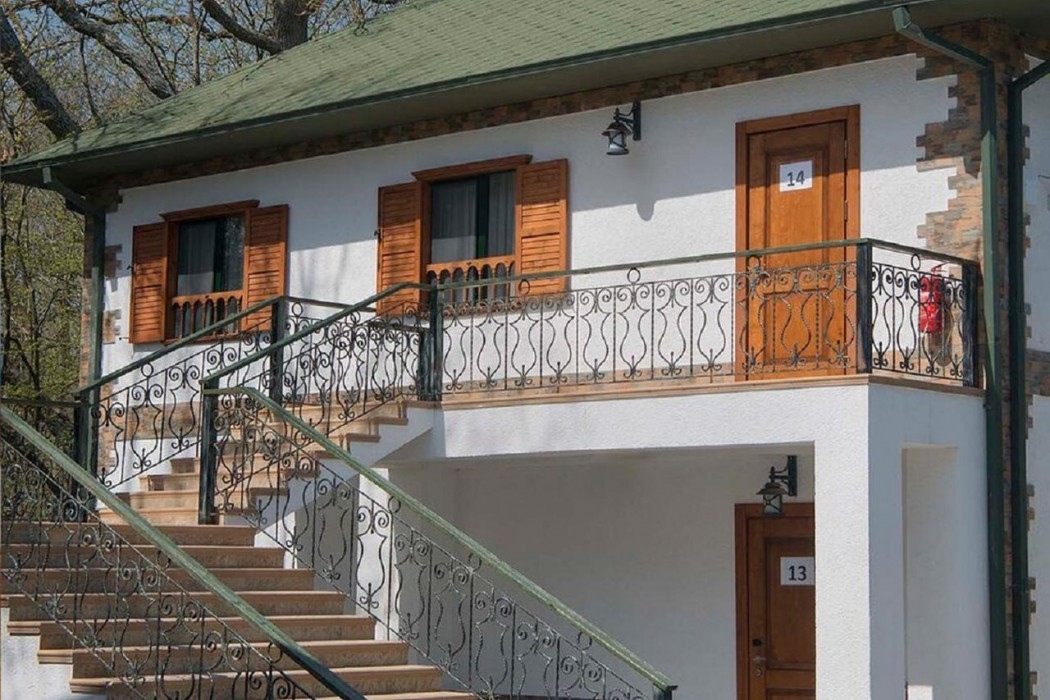 River Inn Resort And Spa