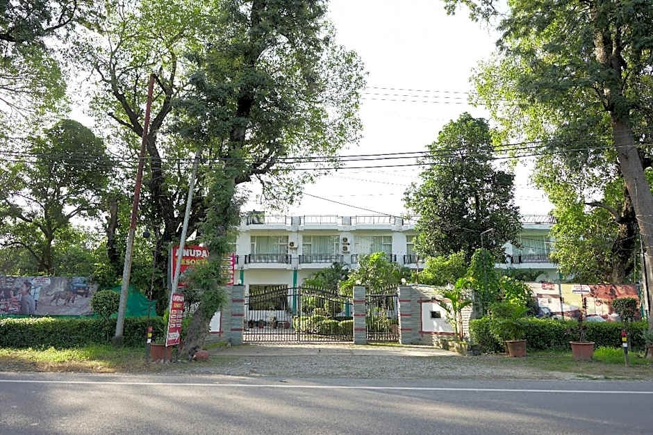 Anupam Resort