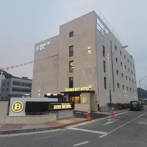 Mokpo Brown Dot Hotel Namak Branch