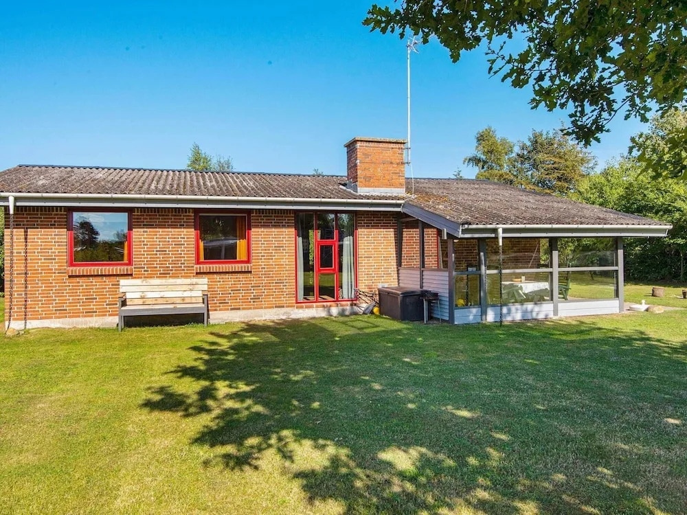 6 Person Holiday Home in Orsted-by Traum