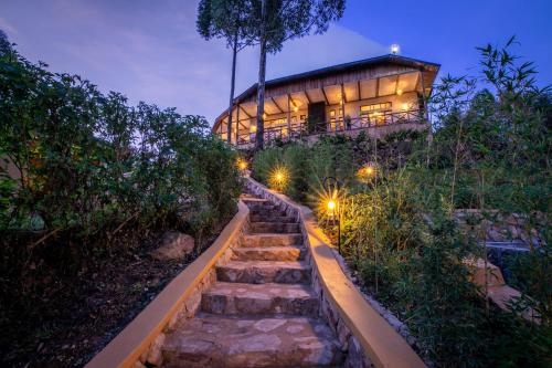 Kaara Gorilla Mountain Lodge