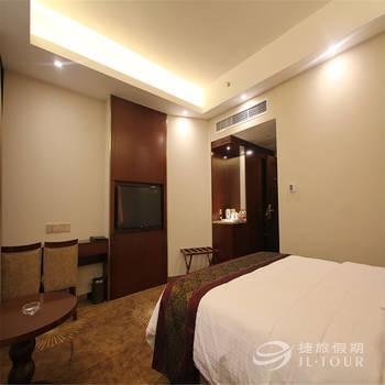 Celeste Palace Hotel