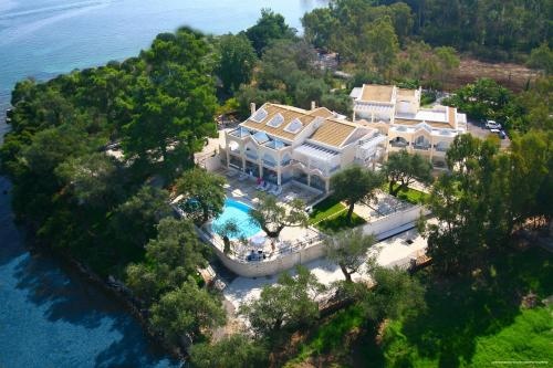 Saint Nicholas Beach Apartments