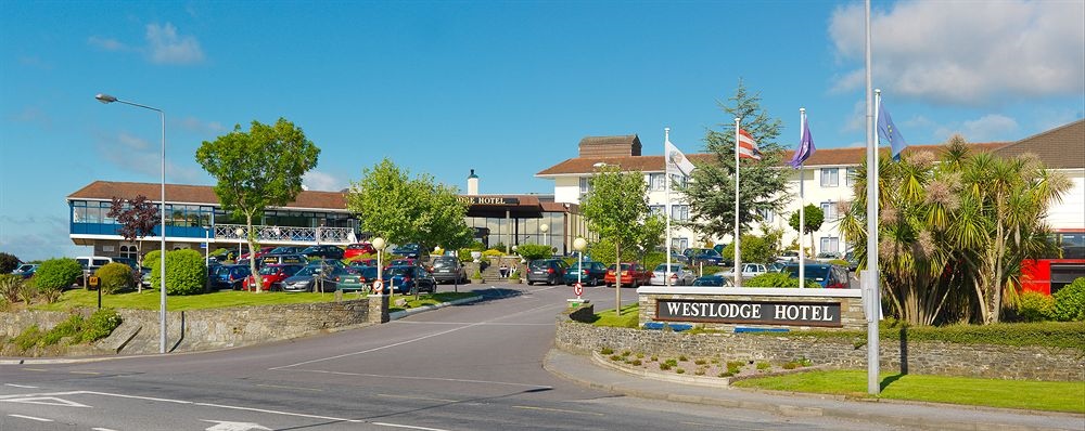 Westlodge Hotel