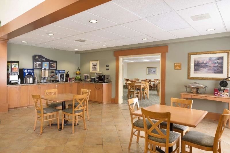 Days Inn By Wyndham Orillia