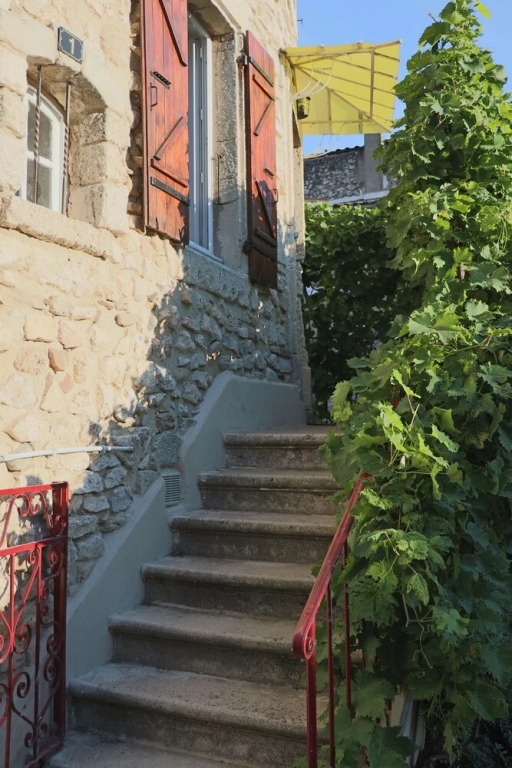 Maison de village Donzère