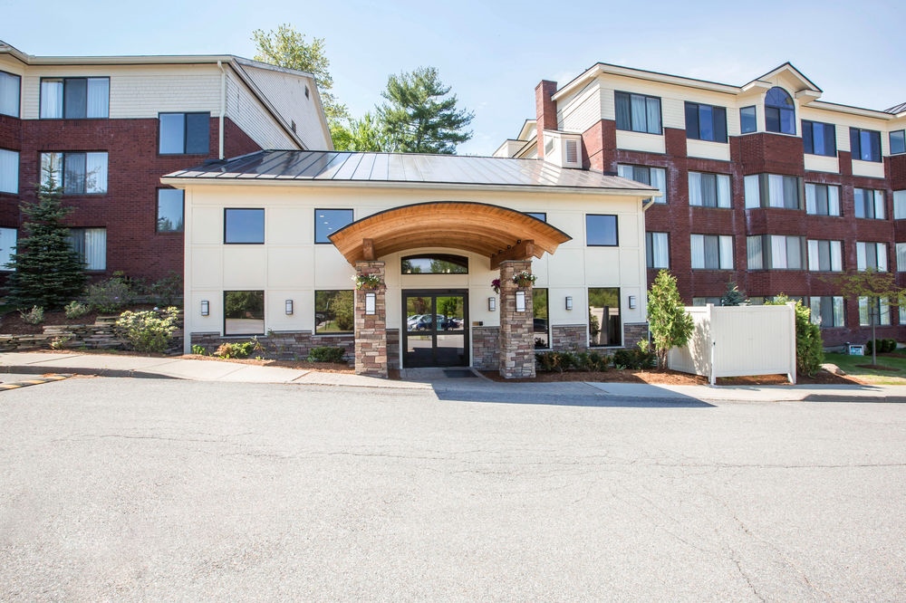 Comfort Suites