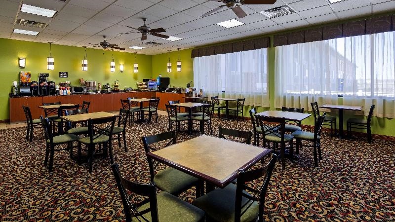 Best Western Plus Mid Nebraska Inn & Suites