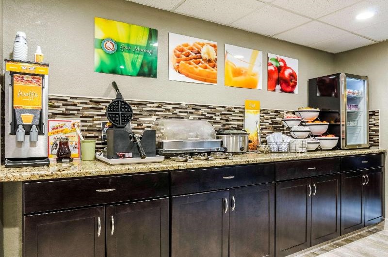 Quality Inn & Suites