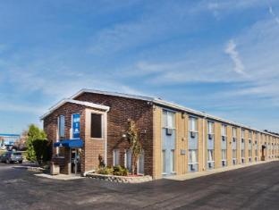 Days Inn by Wyndham Rockford I-90 Casino District