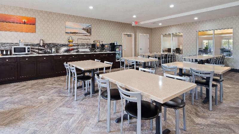 Best Western Beacon Inn