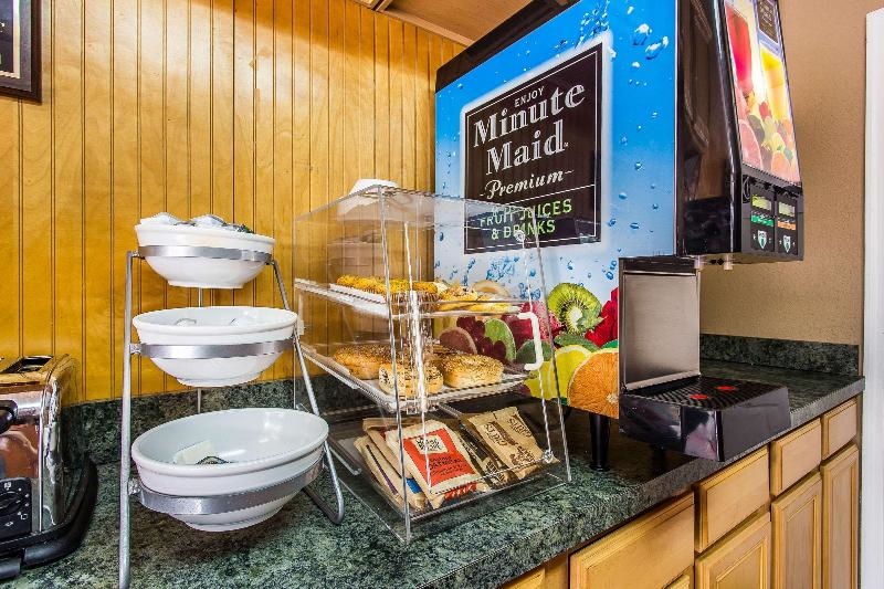 Econo Lodge Elizabeth City