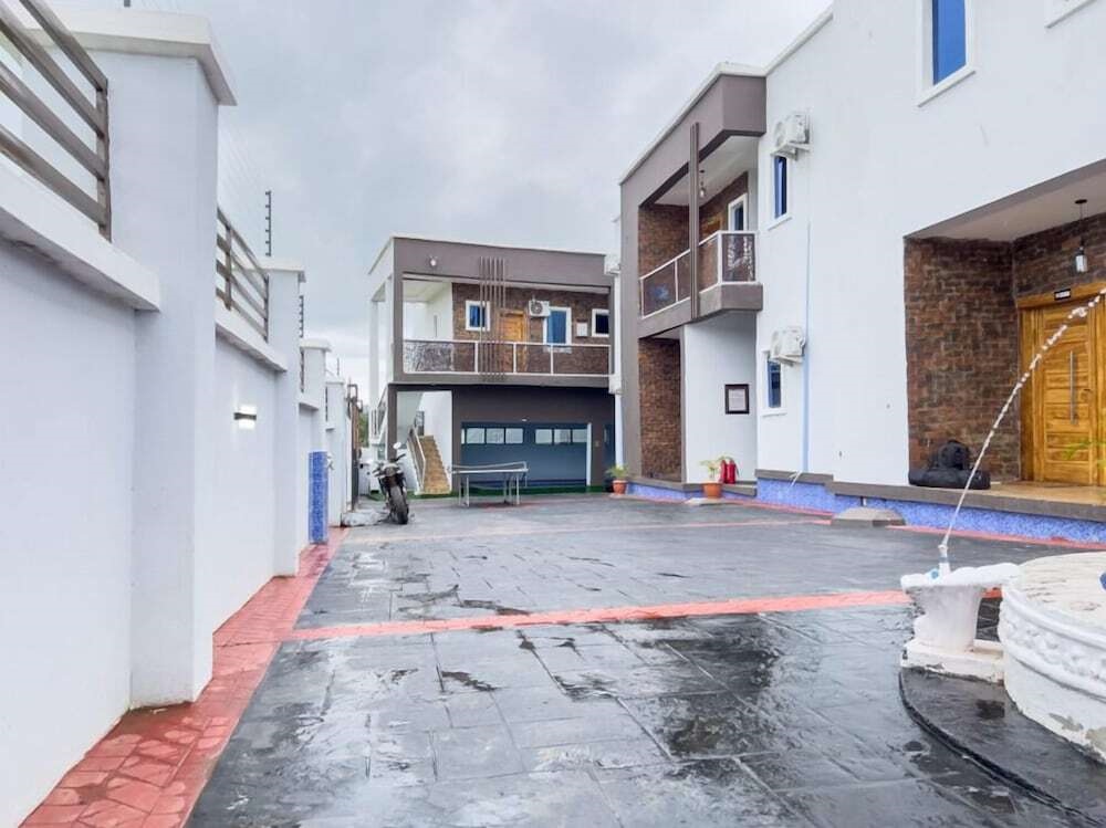 Meraki Apartments