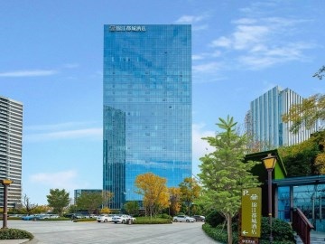 Jinjiang Metropolo Hotel (Luohe West High-speed Railway Station)