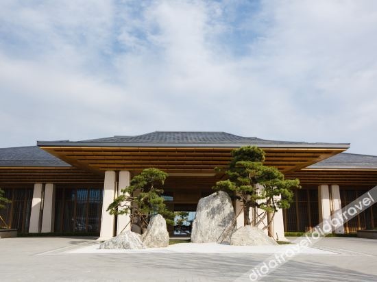 Zhoulv Nanyuan Maritime Silk Road Hotel