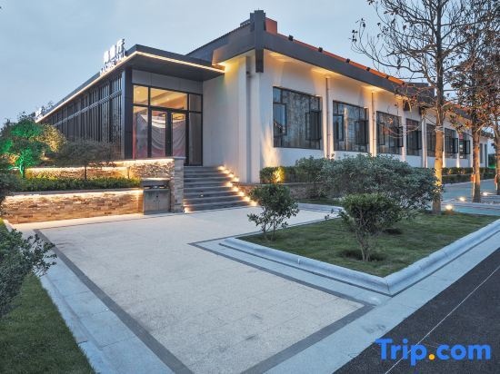 Seaview Garden Hotel