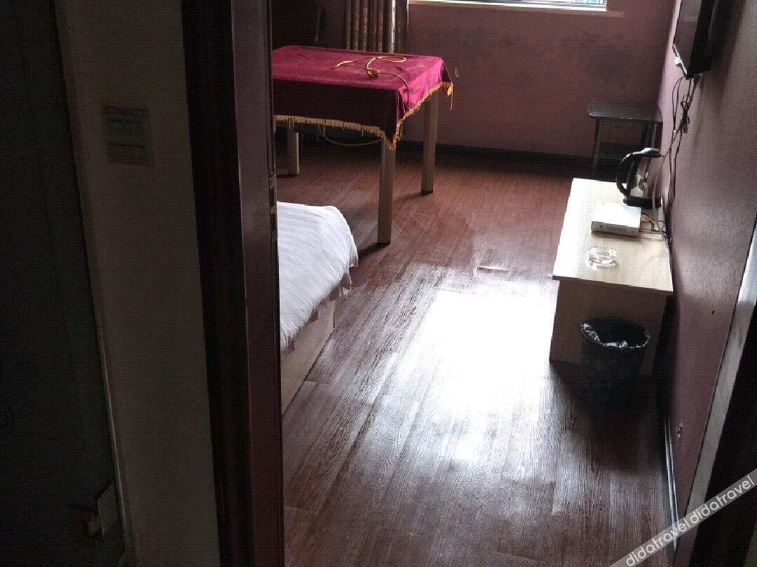 Yunmeng Xilaiju Express Hotel