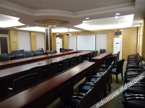 Vienna Classic Hotel (Coastal Resort)