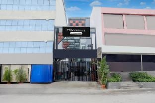 Super Townhouse Shivamogga Formerly Karthik Bhavan