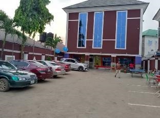 Micheal Hotel & Suites Ltd