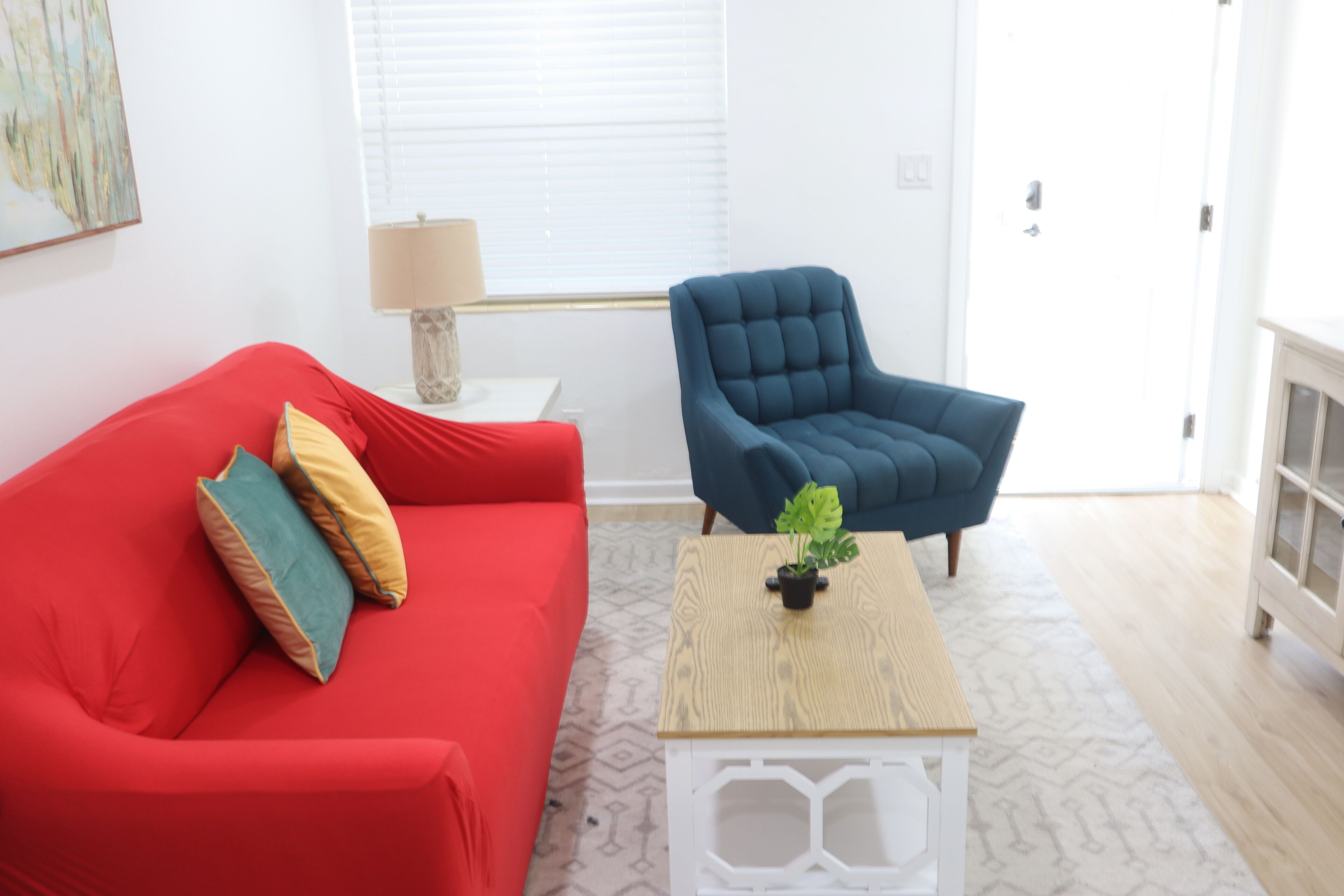 Amazing 2BR walking distance to Beach