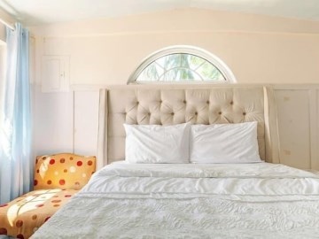 Tiny apartment 3 on upper floor