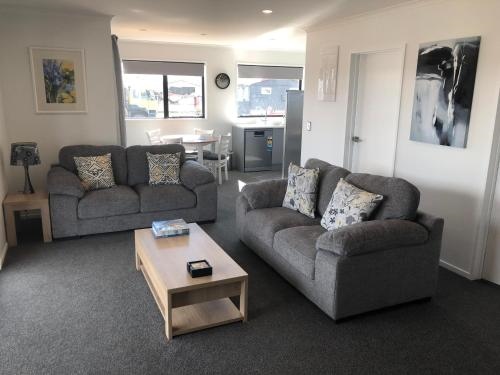 Mountain Views On Mackenzie