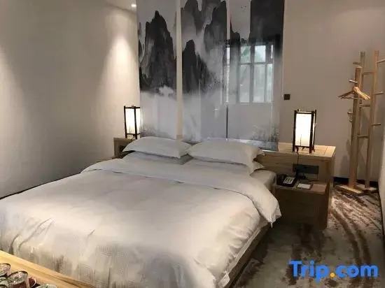 Yufeng Jade Hotel (Jianjiang Avenue Branch, Duyun City)