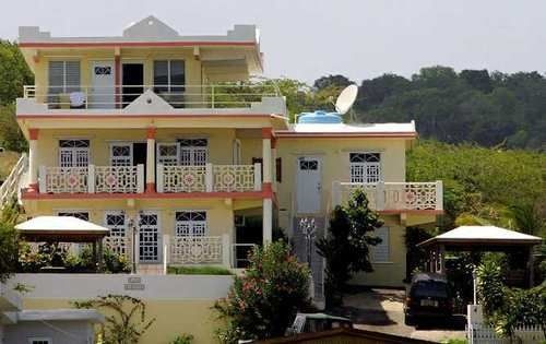 Casa Robinson Guest House