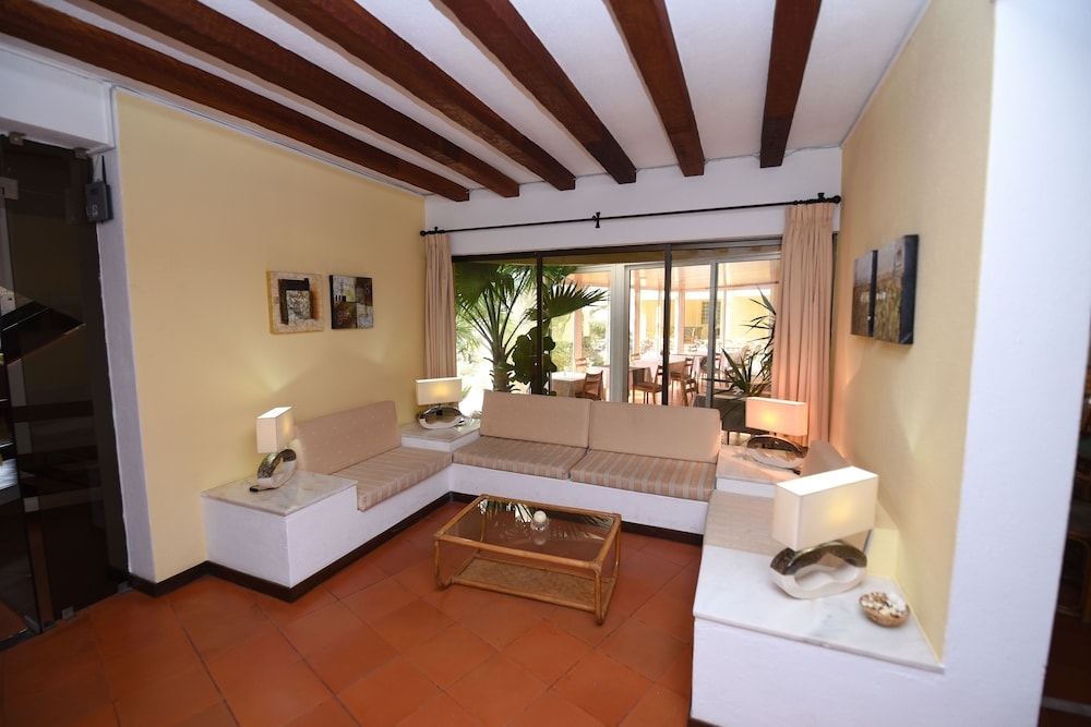 Praia Da Lota Resort(Ex:Turoasis)