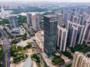 Atour Hotel Wuxi Coast City