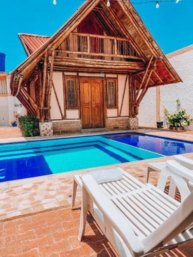 Hostal Victoria Club A&C