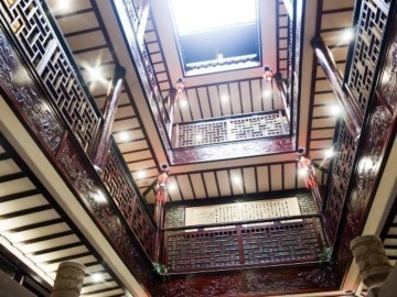 Fenghuangcheng Old Siheyuan Hotel