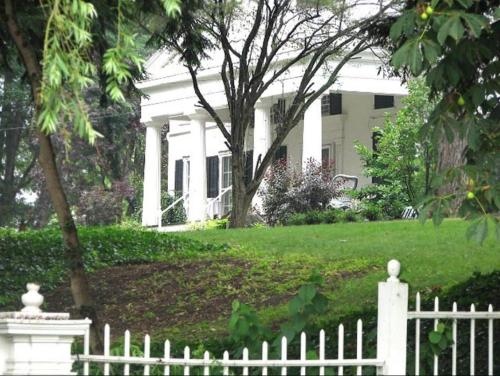 Niagara Gorge Mansion In Historic Village 5 Minutes From Falls