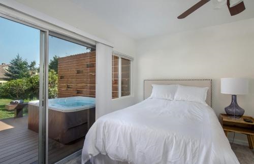 Mother In Law Suite With Private Hot Tub--Downtown