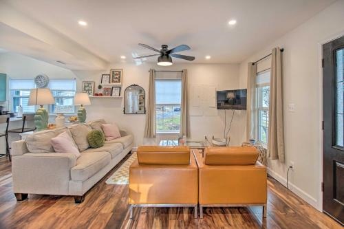 Sunny Front Royal Vacation Rental W/ Hot Tub!