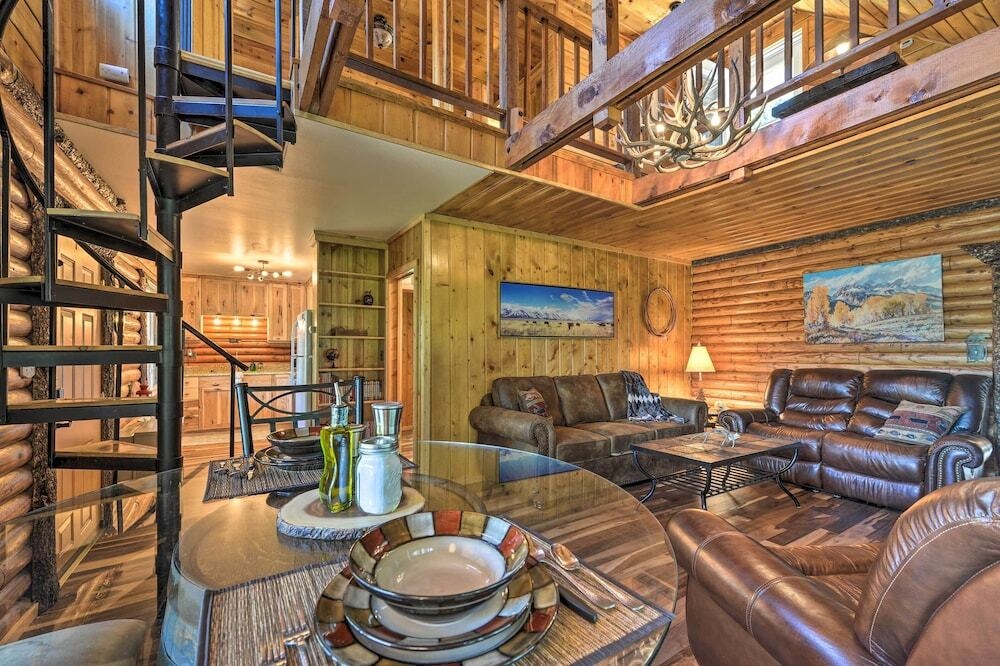 Alpine Adventures: Cozy Log Cabin w/ Deck & Views!